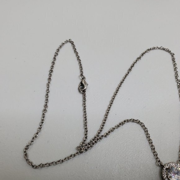 Rhinestone Chain Necklace Silver Tone Circle Penda‎ - Picture 4 of 7